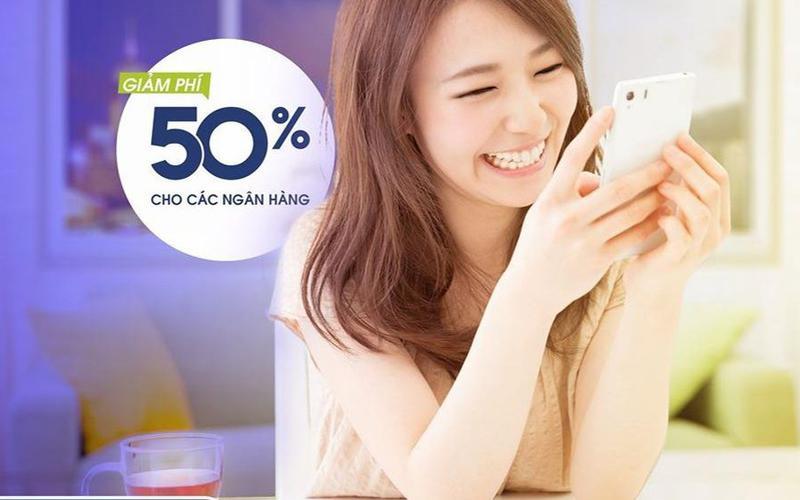 37 ngân hàng tiếp tục miễn/giảm phí chuyển tiền lần 2