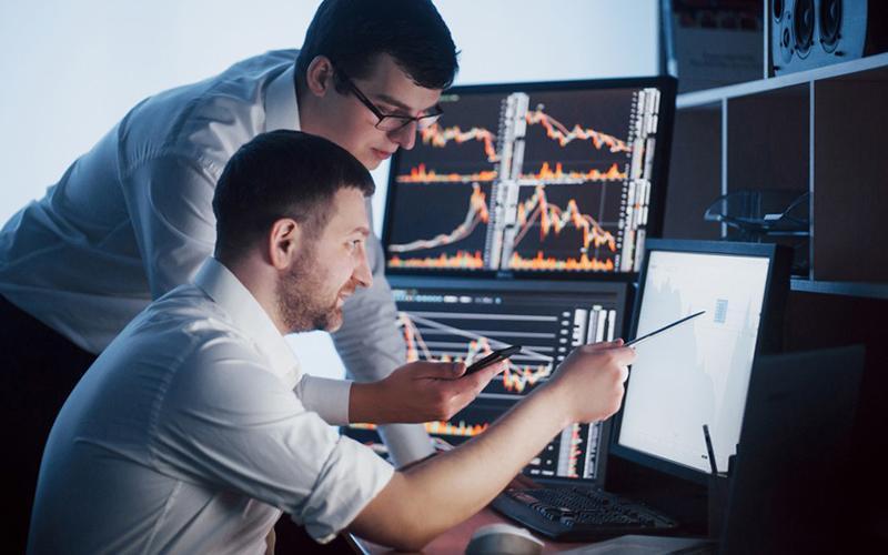 Cơ hội đầu tư khi nới lỏng giãn cách xã hội