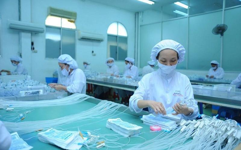 Cẩn trọng cơn sốt cổ phiếu dược