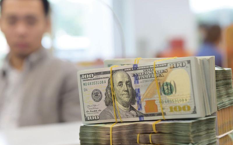 Fed hạ lãi suất, áp lực lên tỷ giá nhẹ bớt   