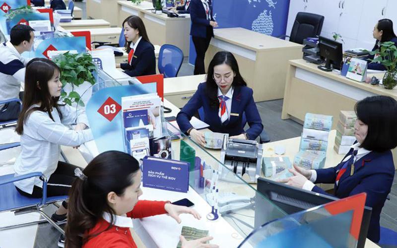 Khẩn cấp tăng vốn cho ngân hàng quốc doanh