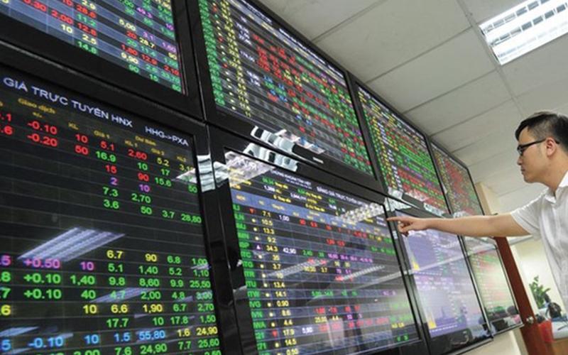 Tại thời điểm này, các nhà đầu tư cần chú ý những yếu tố sau đây