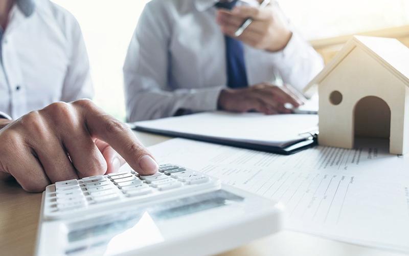 Tránh rủi ro nợ xấu gia tăng, ngân hàng giảm mạnh lãi vay tiêu dùng