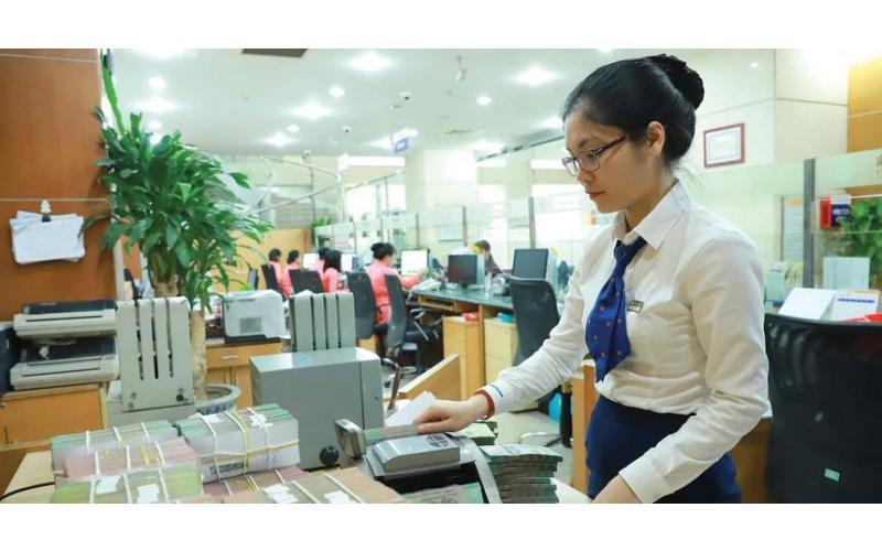 Chính sách mới giúp ngân hàng “dễ thở” hơn